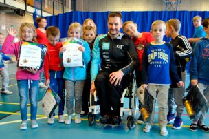 Sportovní den s paralympionikem Janem Tománkem na 4. ZŠ Nerudova Říčany